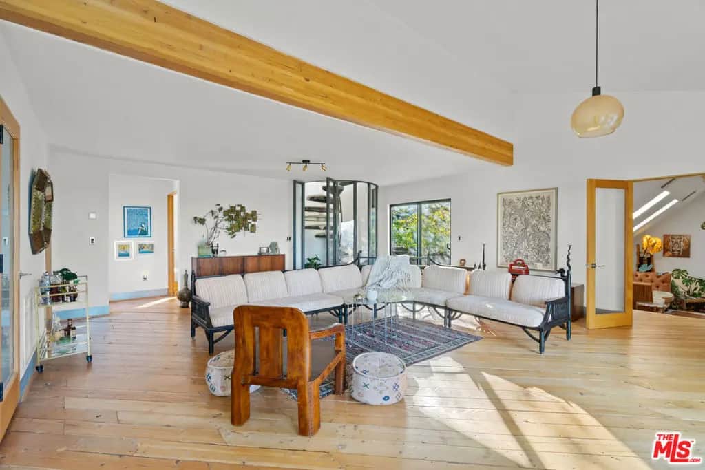 20784 Medley Lane, Topanga, CA — listing photo 1