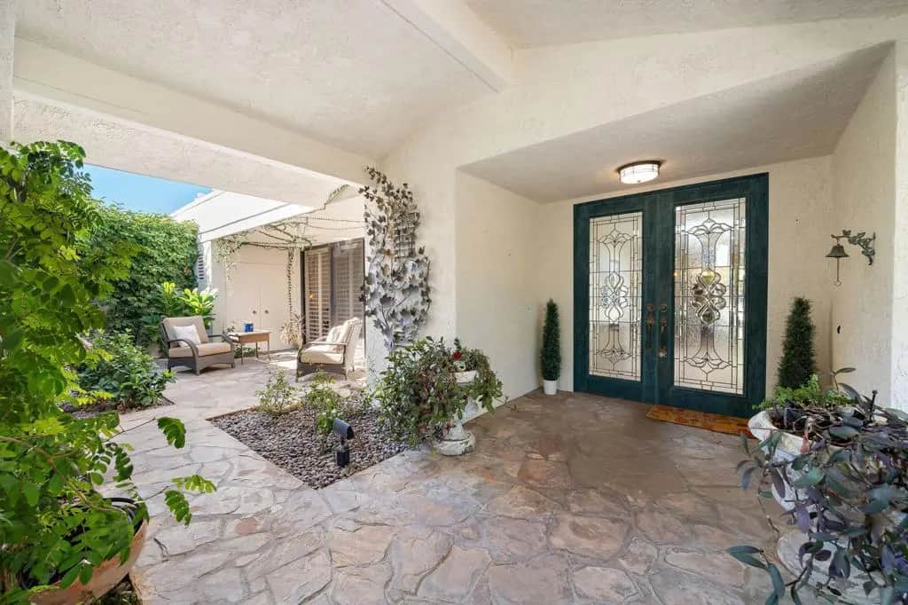 147 Columbia Drive, Rancho Mirage, CA — listing photo 1