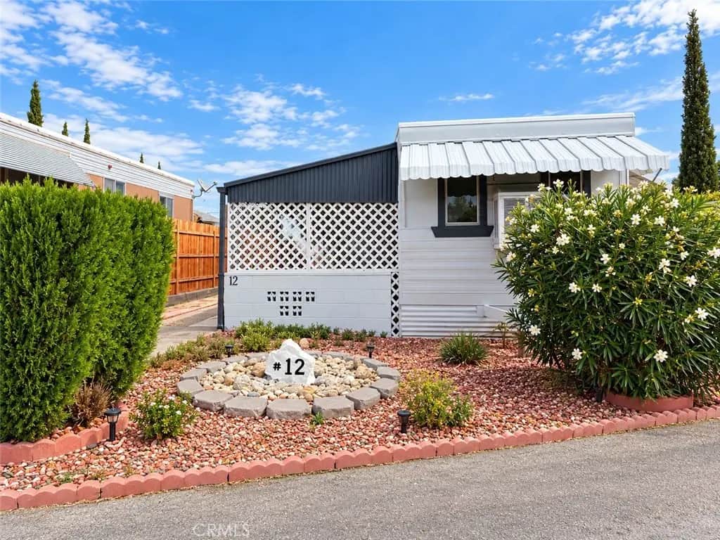10701 G Avenue 12, Hesperia, CA — listing photo 1