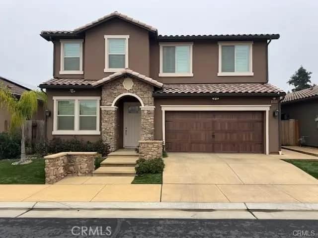 1645 E Benvenuto, Fresno, CA — listing photo 1
