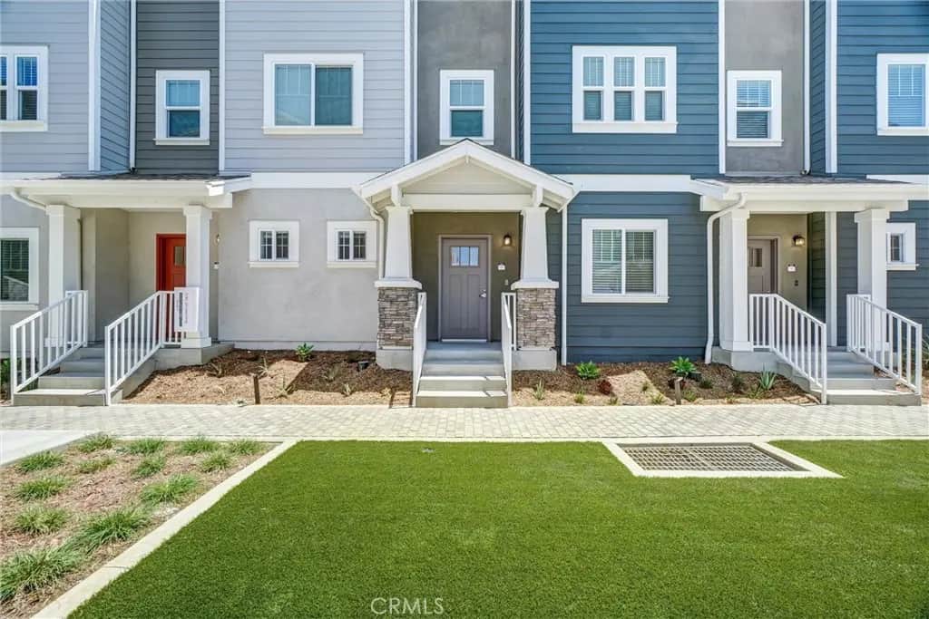 200 E 14th Street 8, Long Beach, CA — listing photo 1