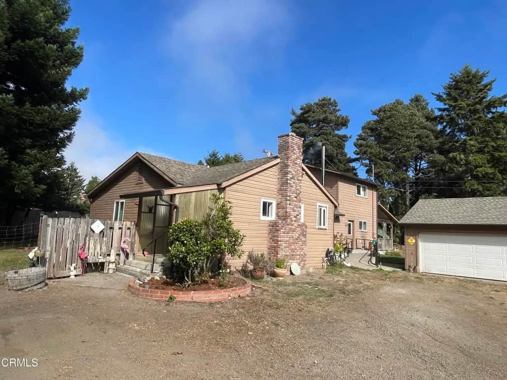 18801 Lahmon Lane, Fort Bragg, CA — listing photo 1
