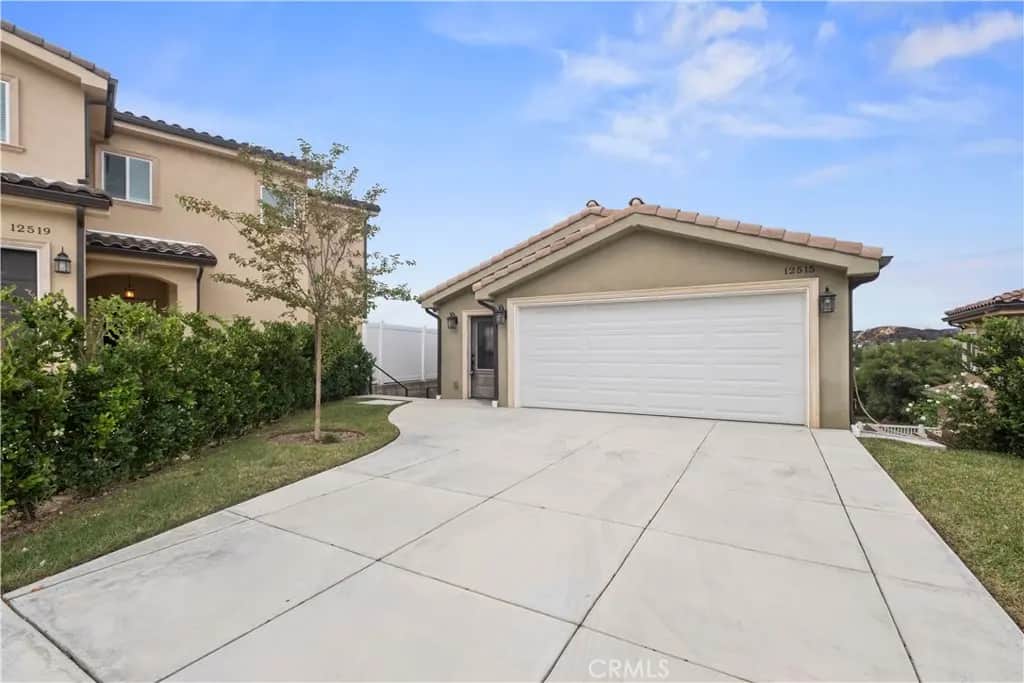 12515 N Haleh, Sylmar, CA — listing photo 1