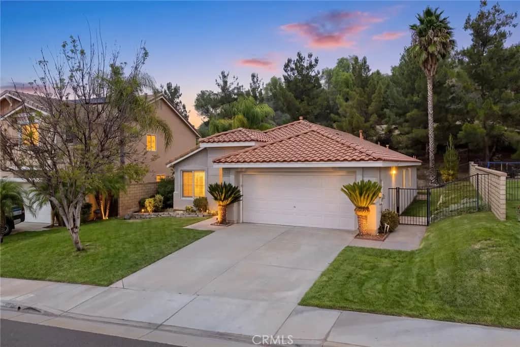 28569 Gibraltar, Castaic, CA — listing photo 1