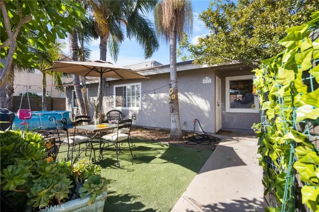 937 Martin Luther King Jr. Ave, Long Beach, CA — listing photo 1