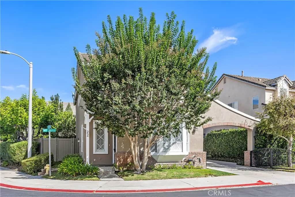 22 Wellington Place, Aliso Viejo, CA — listing photo 1