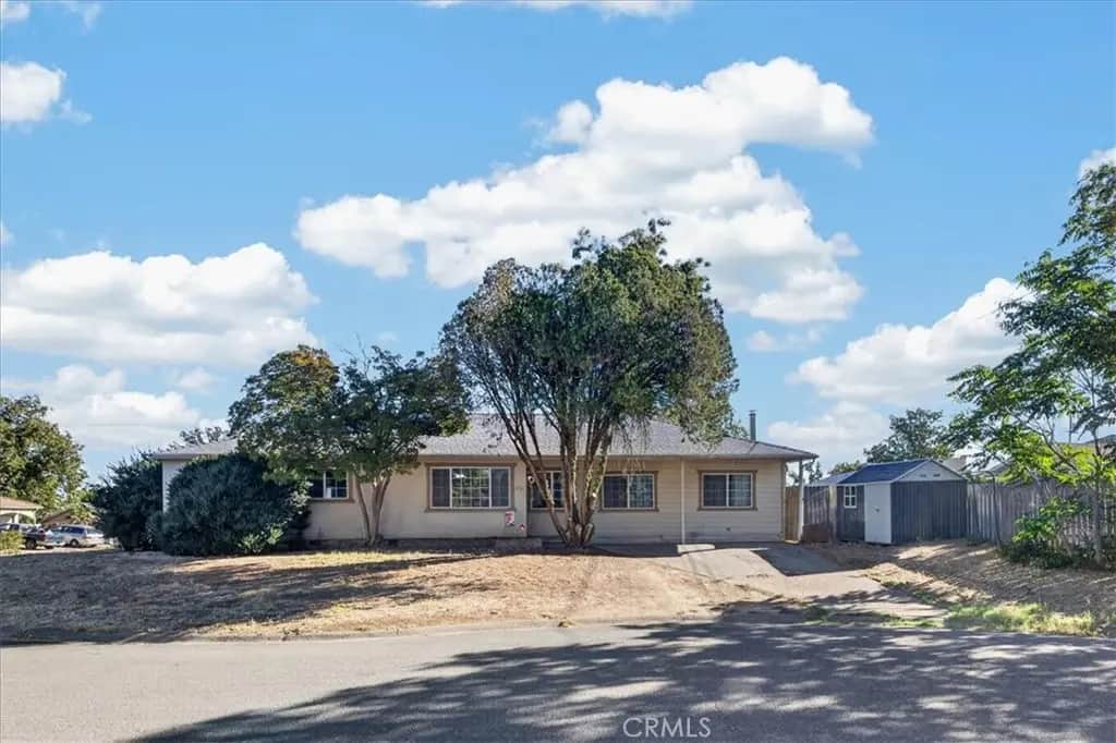 1635 Alvord Place, Red Bluff, CA — listing photo 1