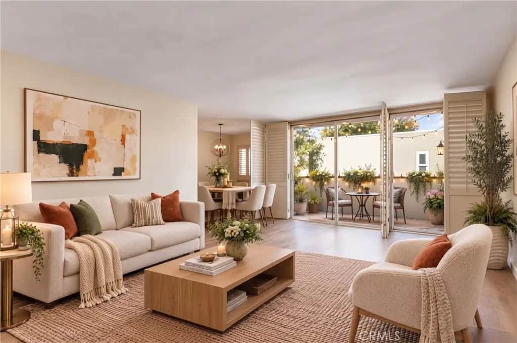 4915 Tyrone Avenue 325, Sherman Oaks, CA — listing photo 1
