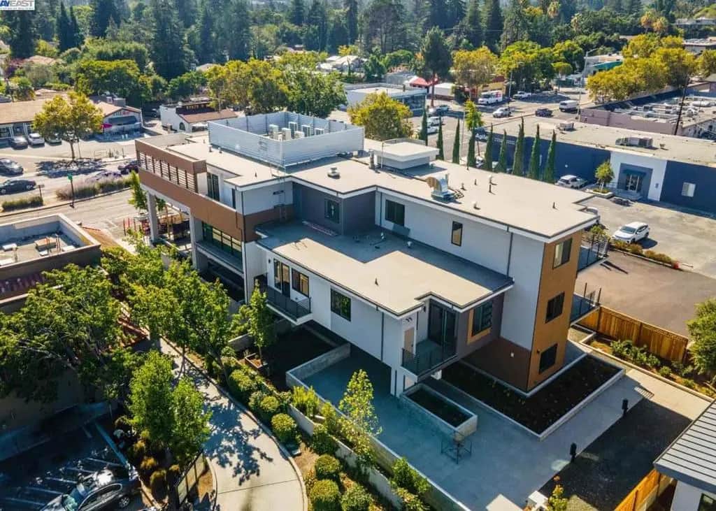 3877 El Camino Real 2, Palo Alto, CA — listing photo 1