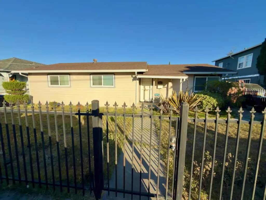 1427 76th Avenue, Oakland, CA — listing photo 1