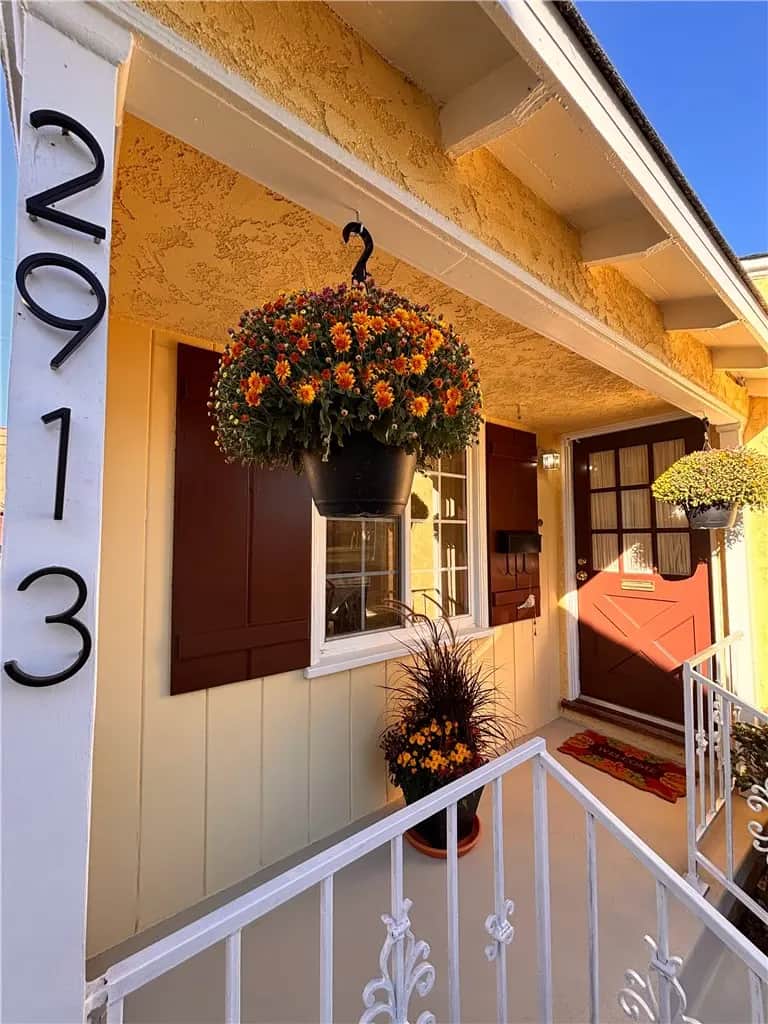 2913 CANDLEWOOD Street, Lakewood, CA — listing photo 1