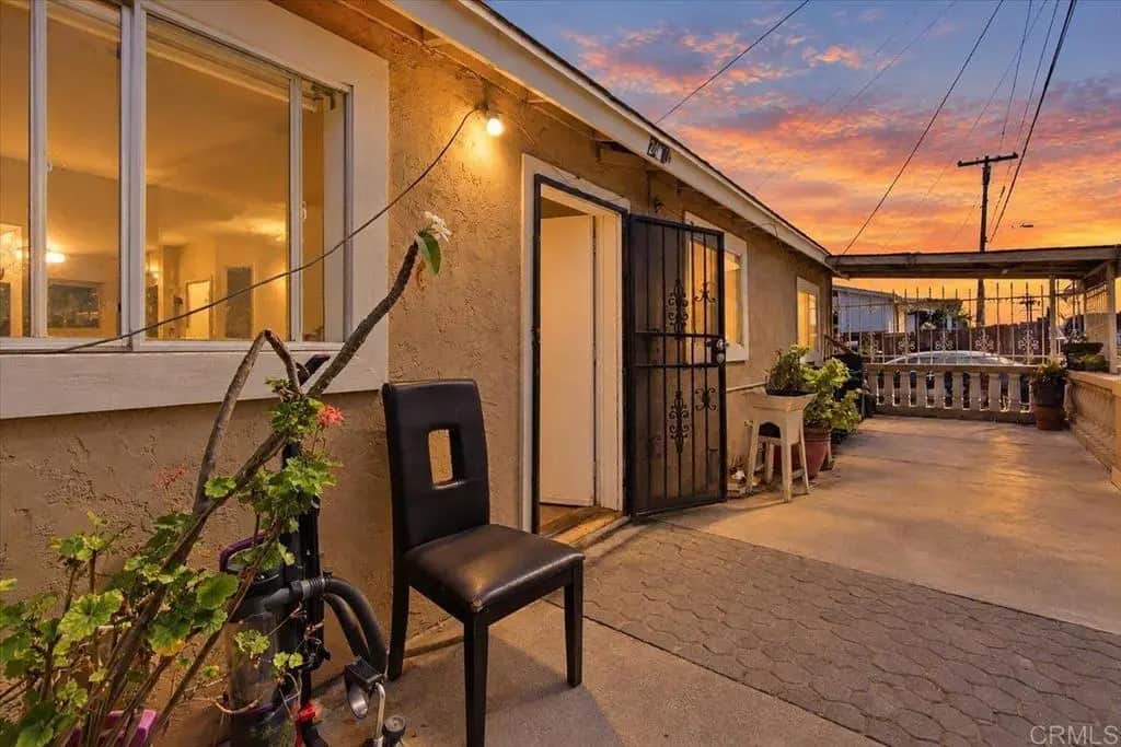 2415 Van Ness Avenue, National City, CA — listing photo 1