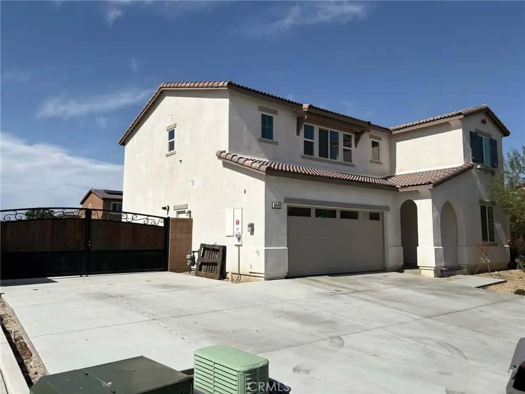 44743 Beringer, Indio, CA — listing photo 1