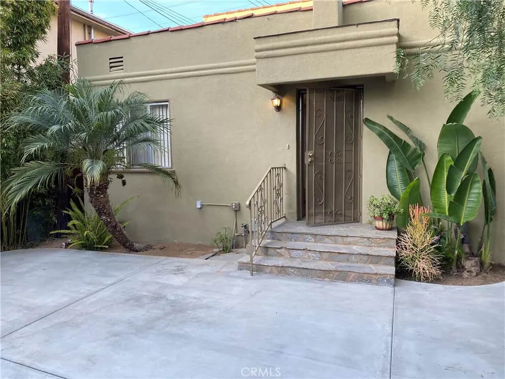 433 W Manchester A, Inglewood, CA — listing photo 1