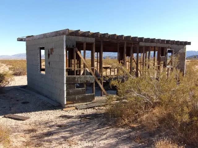 1593 Sierra, Joshua Tree, CA — listing photo 1