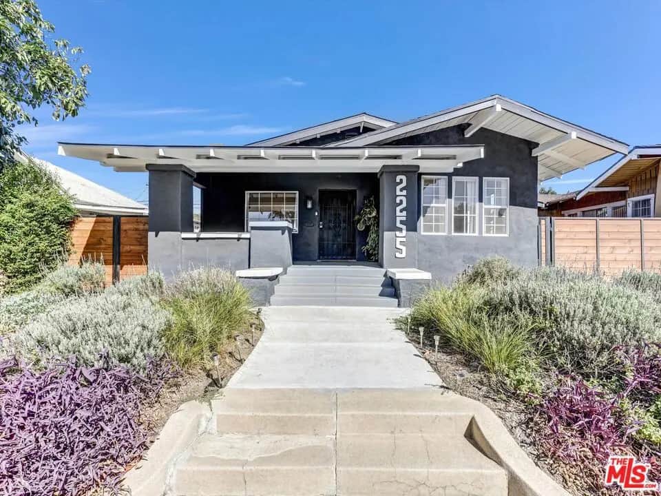2255 W 29th Street, Los Angeles, CA — listing photo 1