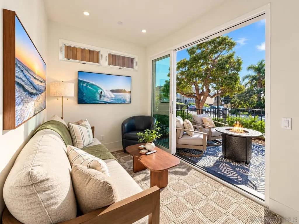 3905 Haines St. 1, San Diego, CA — listing photo 1