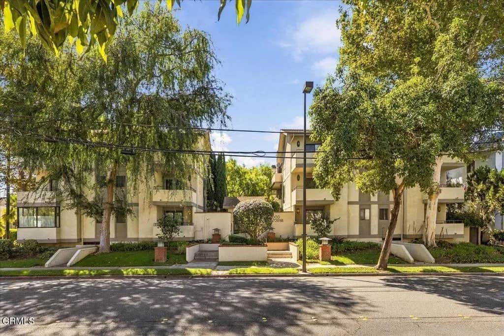 1000 E California Boulevard 105, Pasadena, CA — listing photo 1