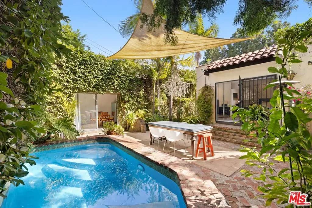 8941 Rosewood Avenue, Los Angeles, CA — listing photo 1