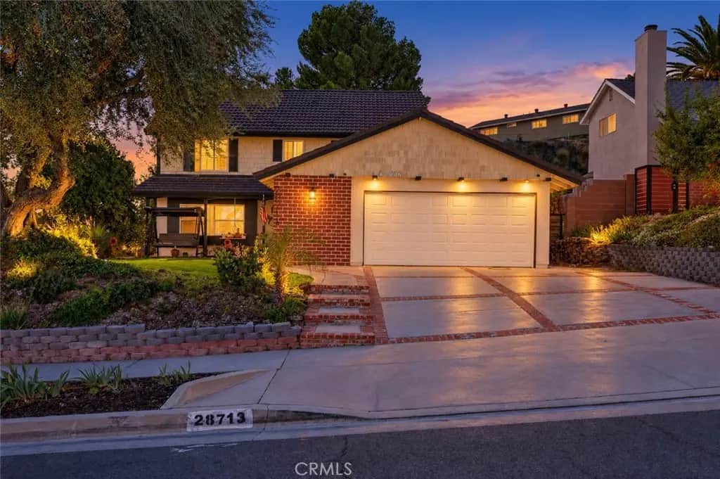 28711 Macklin Avenue, Canyon Country, CA — listing photo 1