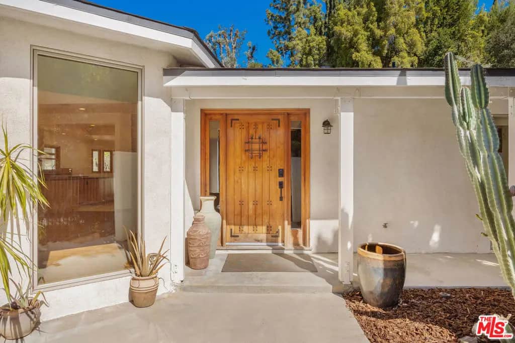 3058 Hollycrest Place, Los Angeles, CA — listing photo 1