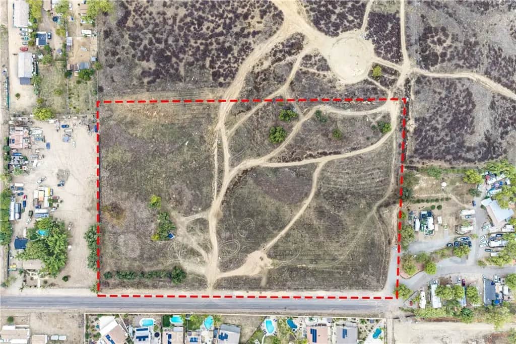 32609 Stoneman, Lake Elsinore, CA — listing photo 1