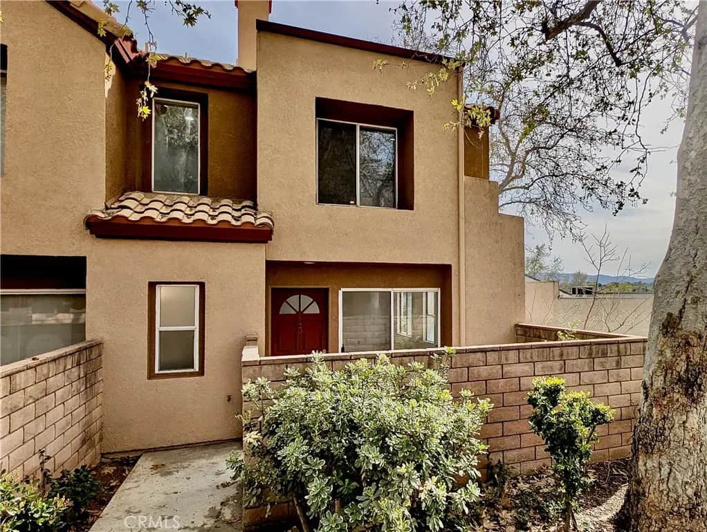 22719 Copper Hill Drive 143, Saugus, CA — listing photo 1
