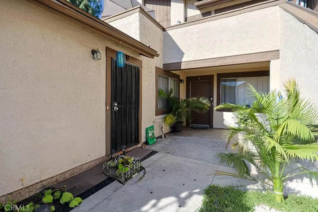 1031 W Central, Santa Ana, CA — listing photo 1