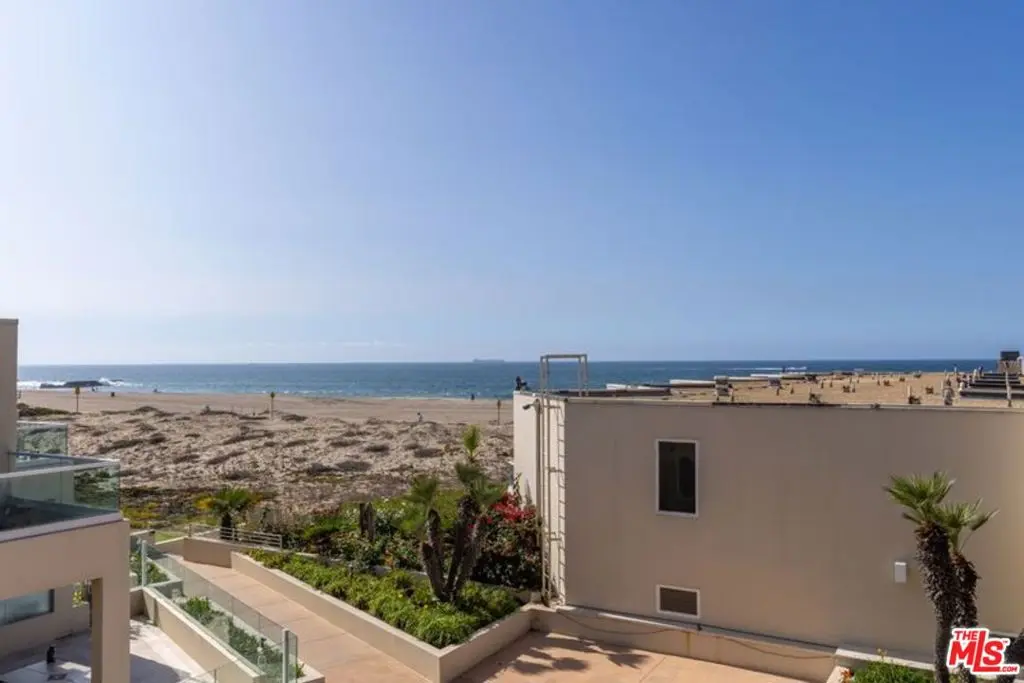 7301 Vista Del Mar 28, Playa Del Rey, CA — listing photo 1