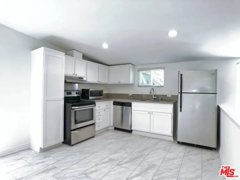 2211 GRIFFITH PARK 22, Los Angeles, CA — listing photo 1