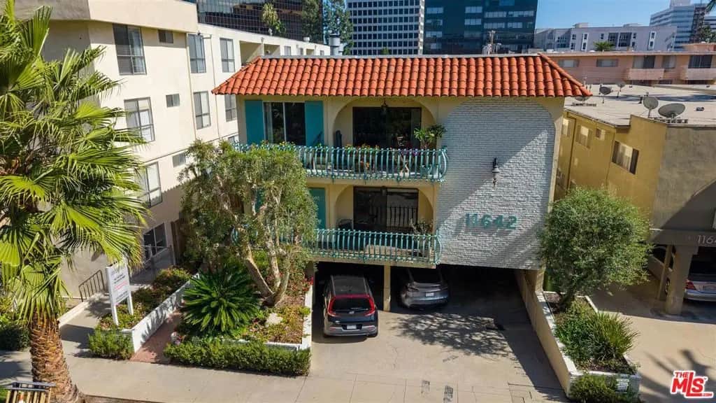 11642 Kiowa Avenue, Los Angeles, CA — listing photo 1
