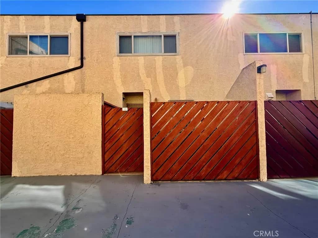 1701 Neil Armstrong 113, Montebello, CA — listing photo 1