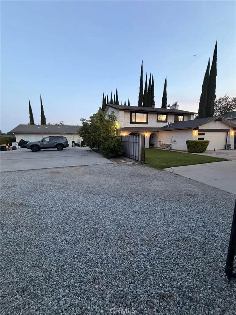 20054 Arminta, Canoga Park, CA — listing photo 1