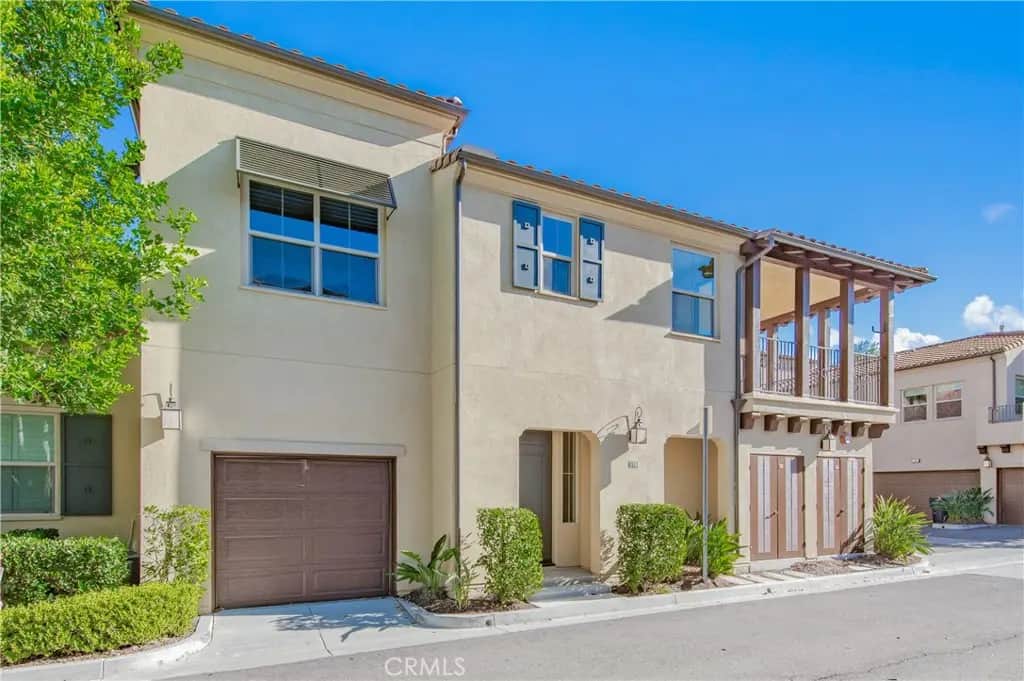 118 Borrego, Irvine, CA — listing photo 1