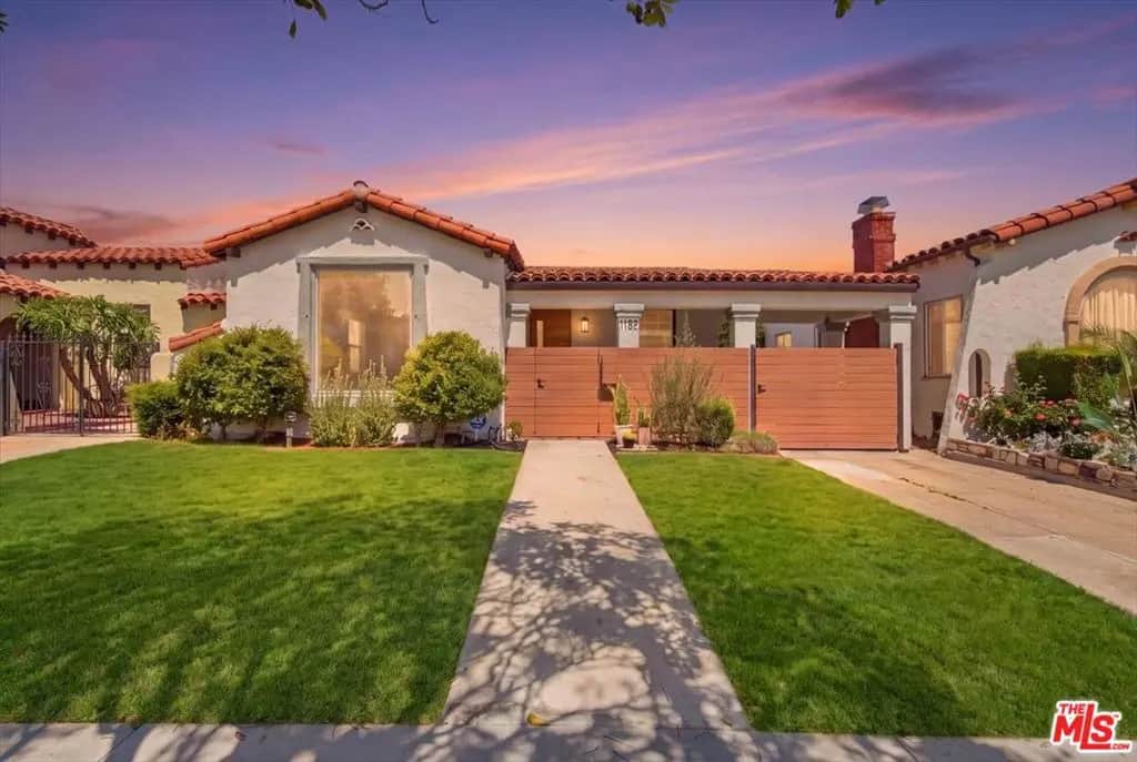 1135 W 81st Place, Los Angeles, CA — listing photo 1