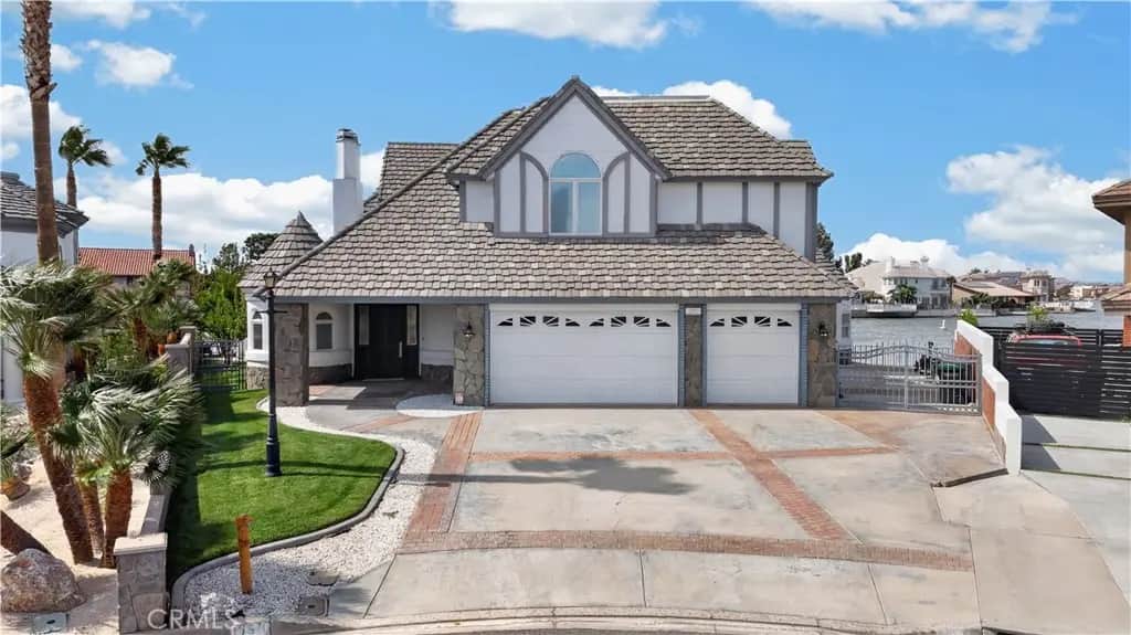 13570 Anchor, Victorville, CA — listing photo 1