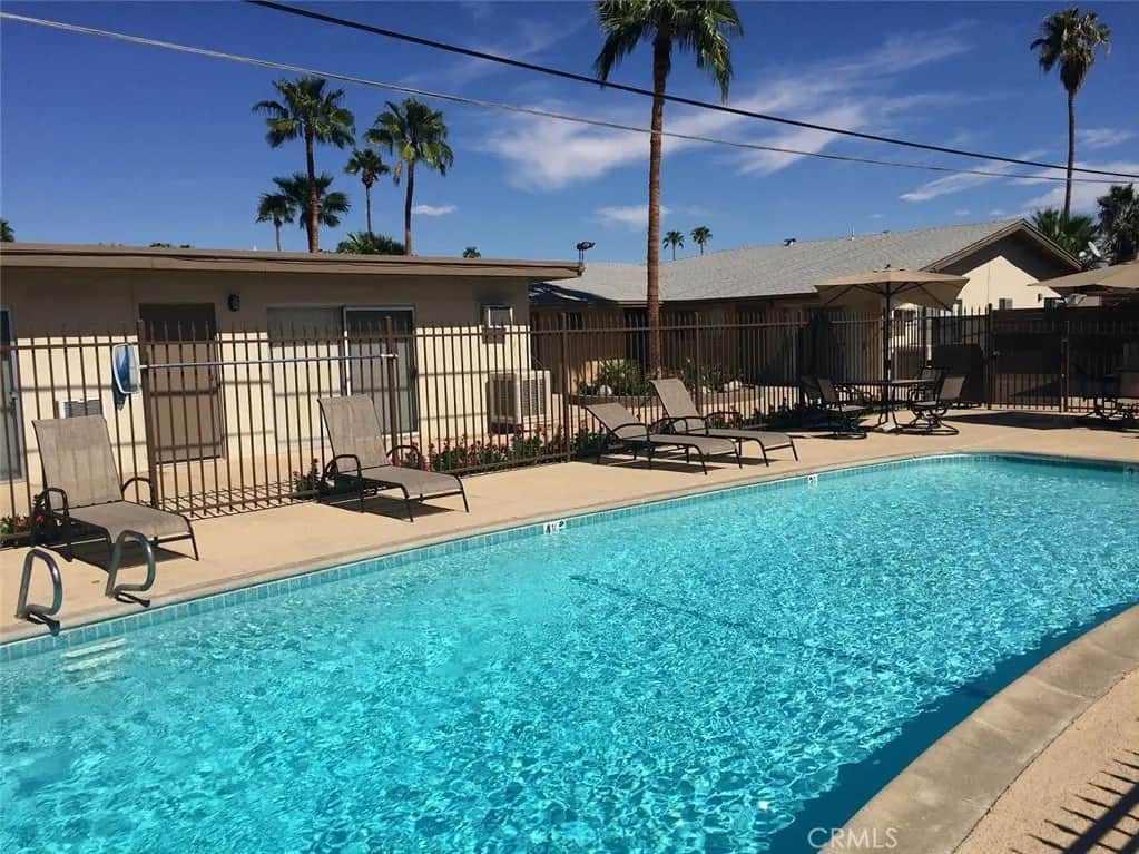 685 E Vista Chino F, Palm Springs, CA — listing photo 1