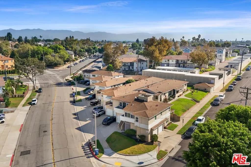 8400 Crenshaw Drive, Inglewood, CA — listing photo 1