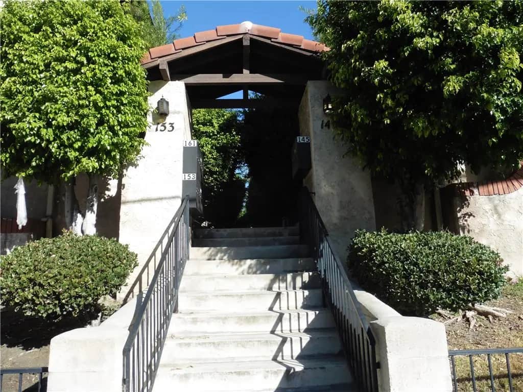 145 W 9th, Azusa, CA — listing photo 1