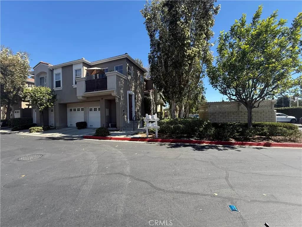 202 Draft, Placentia, CA — listing photo 1
