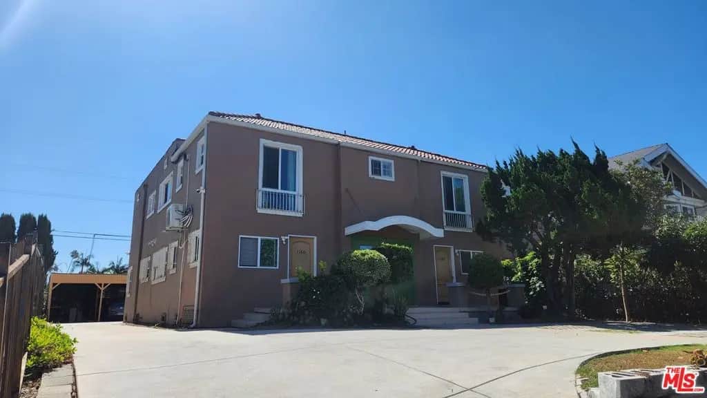 1180 S Bronson Avenue, Los Angeles, CA — listing photo 1
