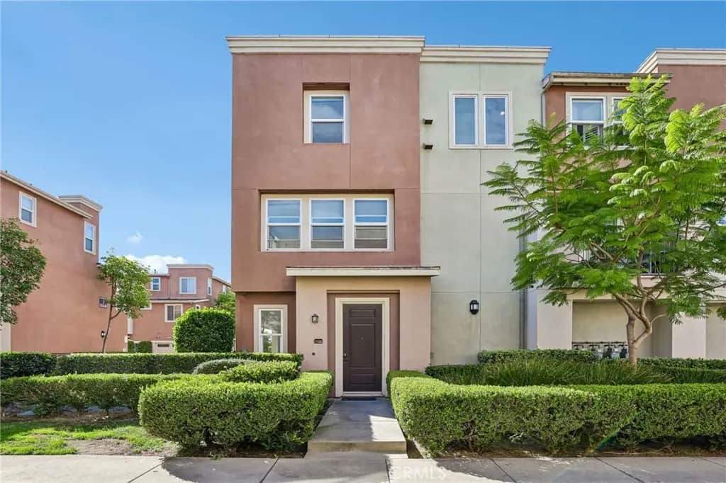 500 N Willowbrook K-8, Compton, CA — listing photo 1