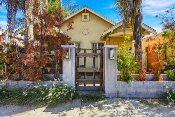 6910 Stafford, Huntington Park, CA — listing photo 1