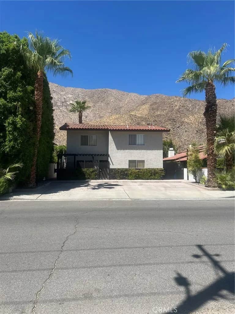 225 S Cahuilla, Palm Springs, CA — listing photo 1