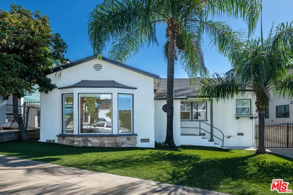 2828 Avenel Street, Los Angeles, CA — listing photo 1