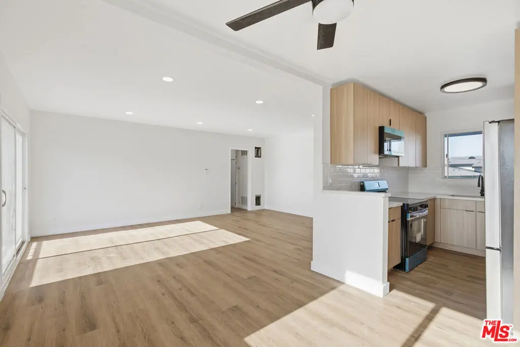 3401 Ocean Park Boulevard 201, Santa Monica, CA — listing photo 1