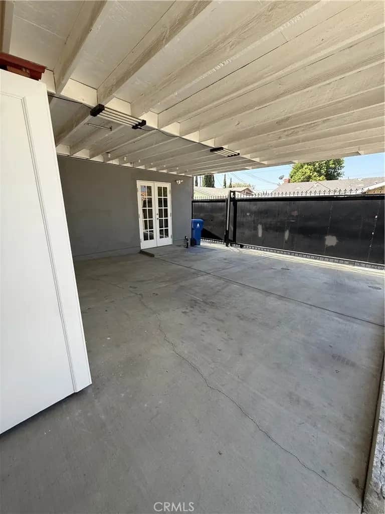 11795 Glencrest Drive, San Fernando, CA — listing photo 1