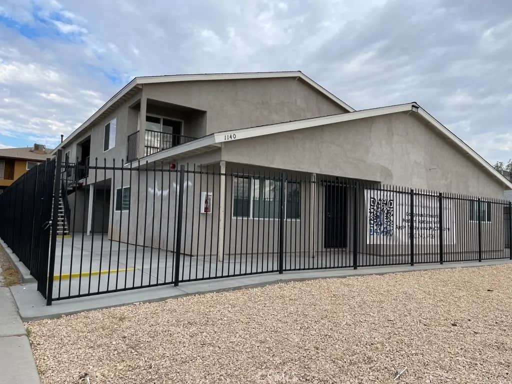 1140 Deseret Avenue C, Barstow, CA — listing photo 1