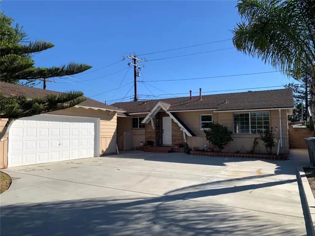 4410 S C Street, Oxnard, CA — listing photo 1
