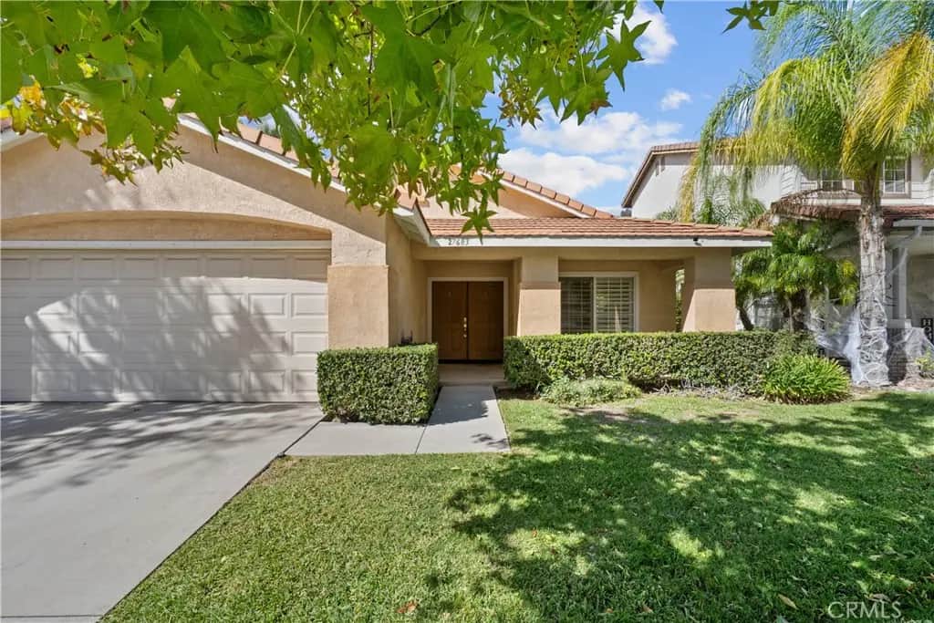 27683 Ron Ridge, Saugus, CA — listing photo 1